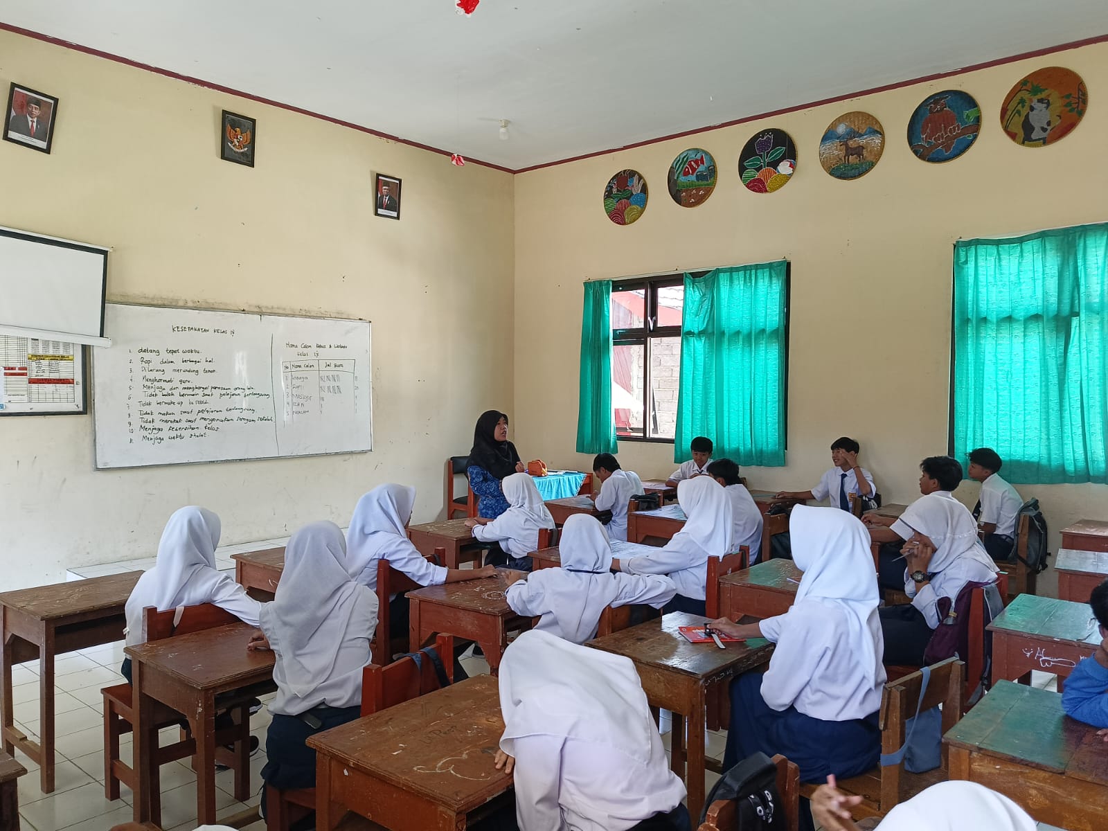 Kepala SMPN 1 Dumai Tegaskan Dugaan Penyimpangan Dana BOSP Tidak Benar, Erwin Sitompul Sebut Proses Audit Masih Berlangsung