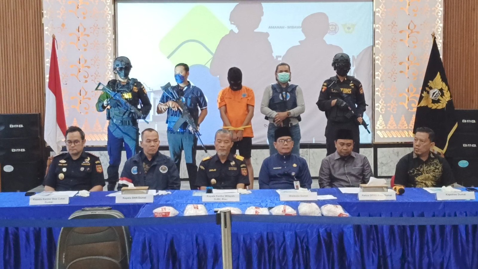 deskripsi gambar